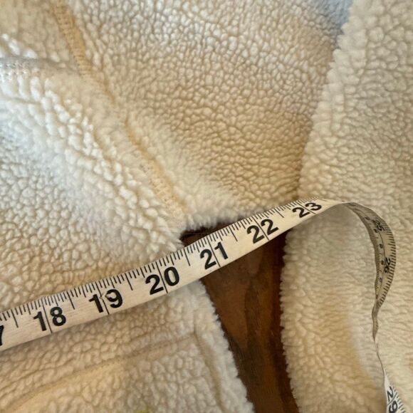 Old Navy snap front flurry crop Sherpa jacket size M - Picture 9 of 10
